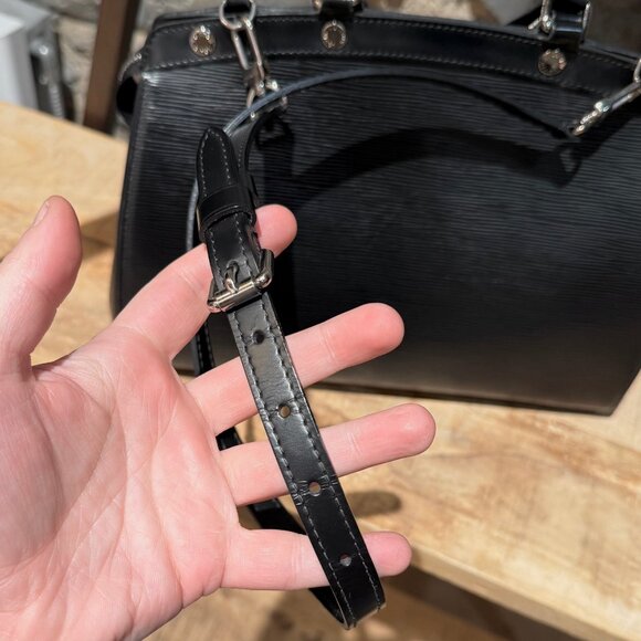 Louis Vuitton Black Epi Leather Brea MM Two Way Bag - Picture 15 of 15